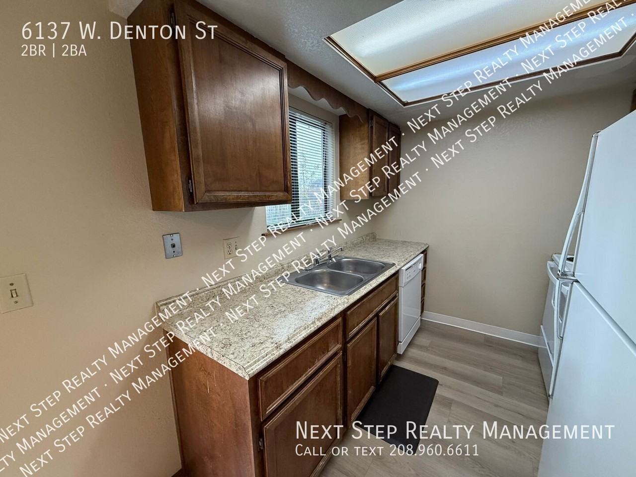 6137 W Denton St - Photo 7 of 14
