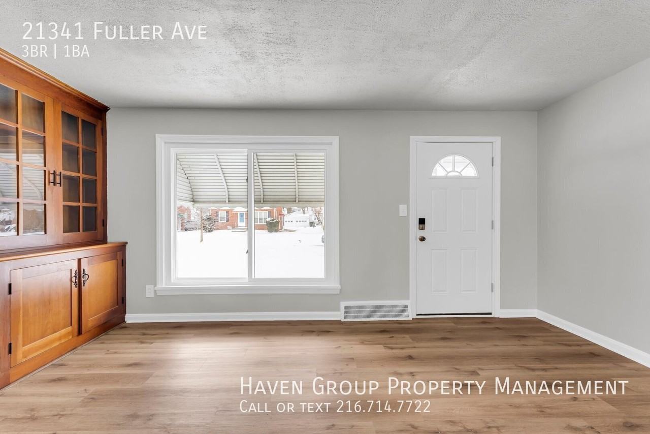 21341 Fuller Ave - Photo 3 of 23