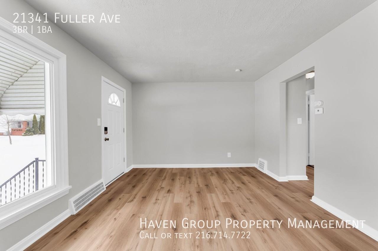 21341 Fuller Ave - Photo 4 of 23