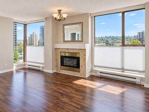 1633 West 8th Avenue #905 - Photo 3 of 10