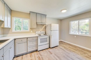 28537 E 13th St #D - Photo 1 of 1