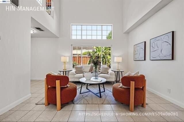 4290 Tiburon Dr - Photo 4 of 23