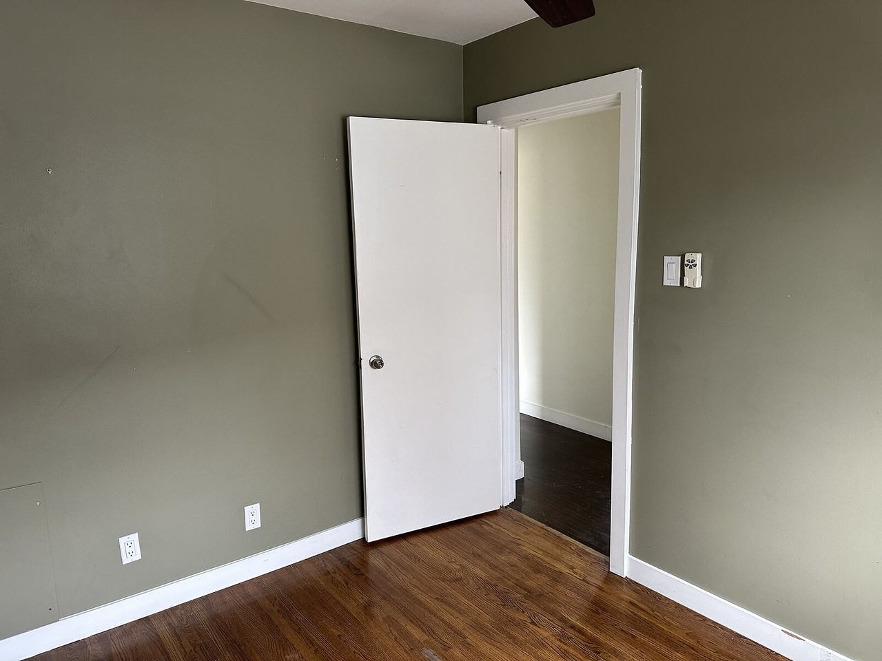 7328 77 St Nw - Photo 7 of 22