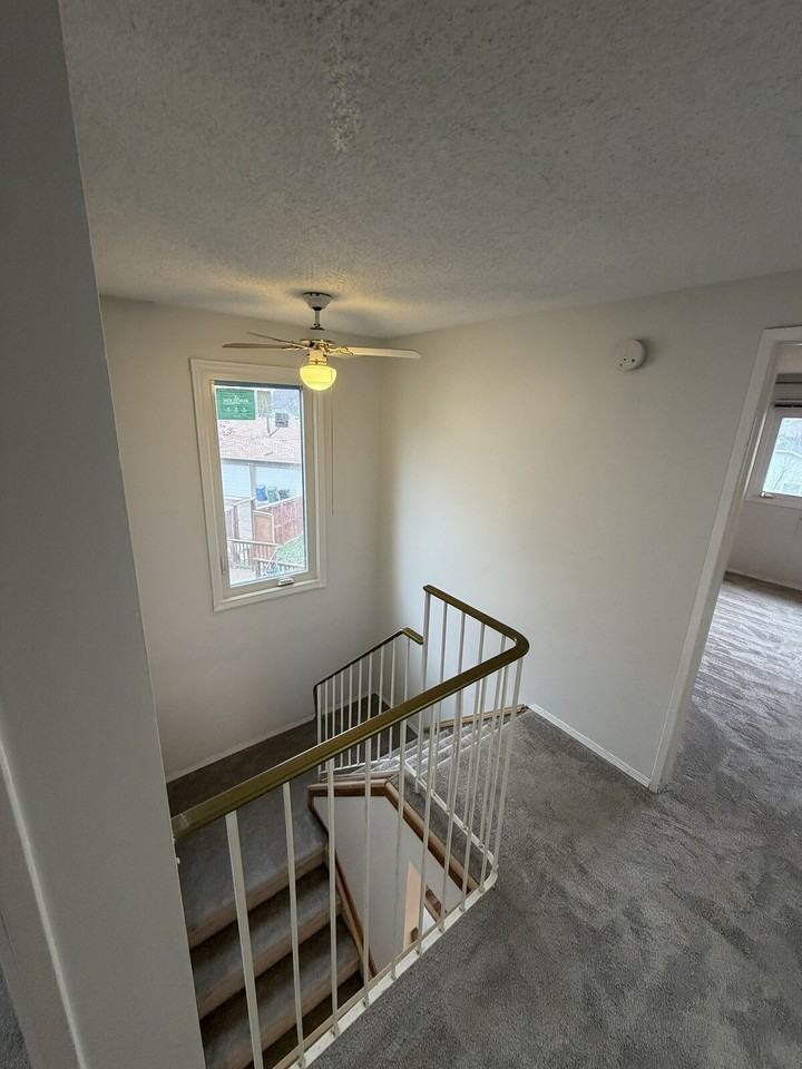 20 Mckernan Pl Se - Photo 7 of 20