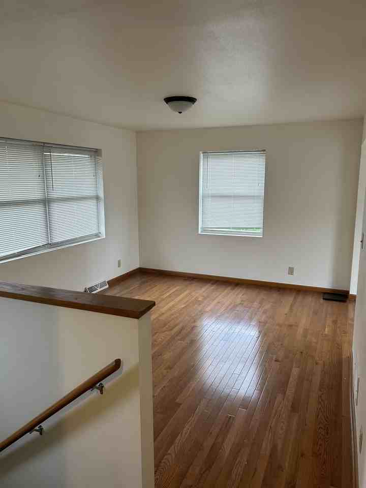 2624 S Fulton St - Photo 5 of 18