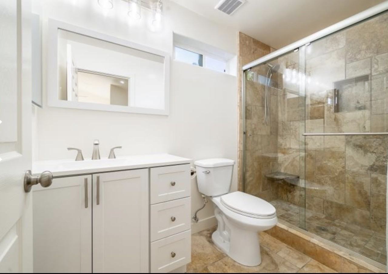 1502 Sunrise Dr #2 - Photo 4 of 12