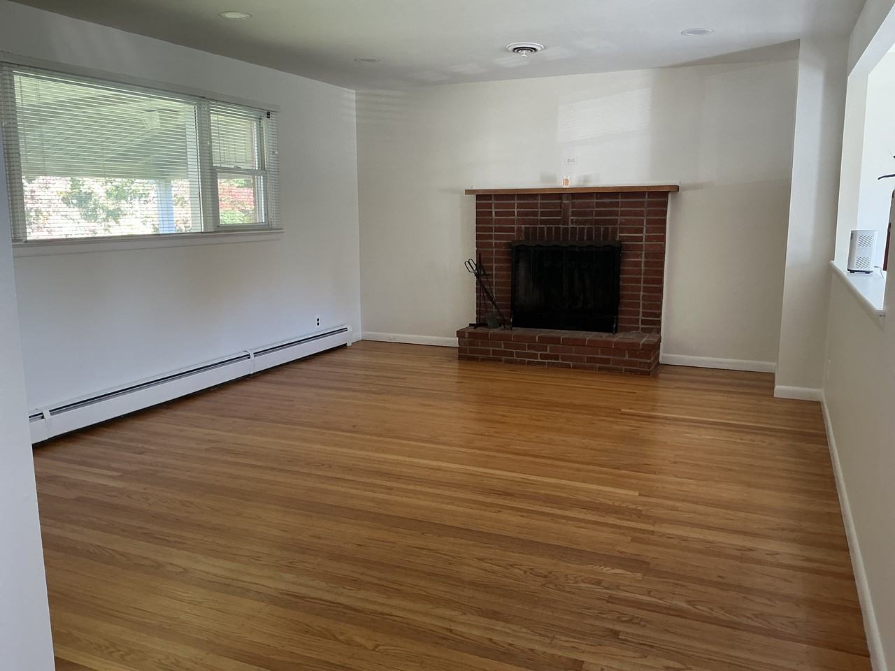 822 Murray Ave #NA - Photo 3 of 10