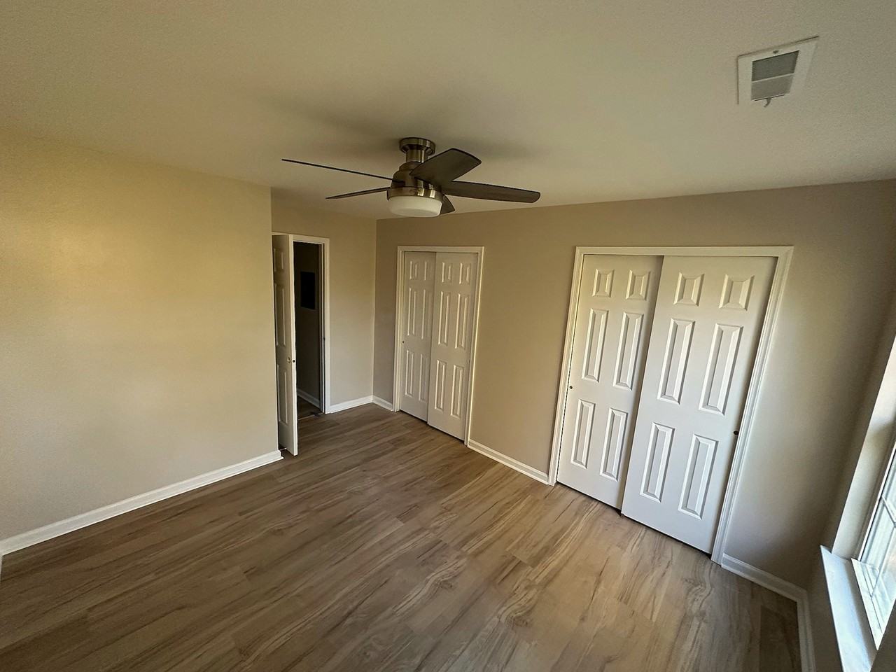 1652 Covington Rd #NA - Photo 3 of 21