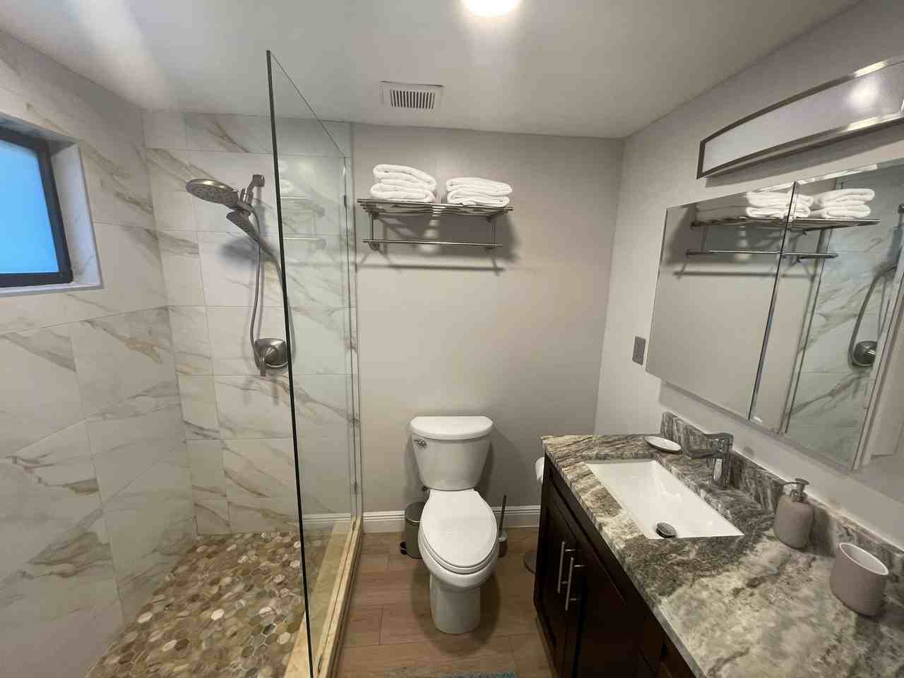 8835 W Patterson St #NA - Photo 6 of 12
