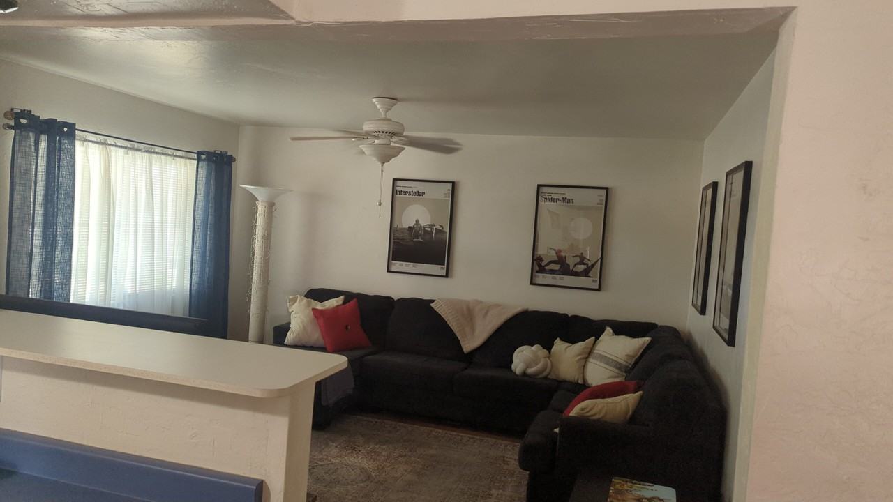 900 N Sunset Dr #NA - Photo 4 of 8
