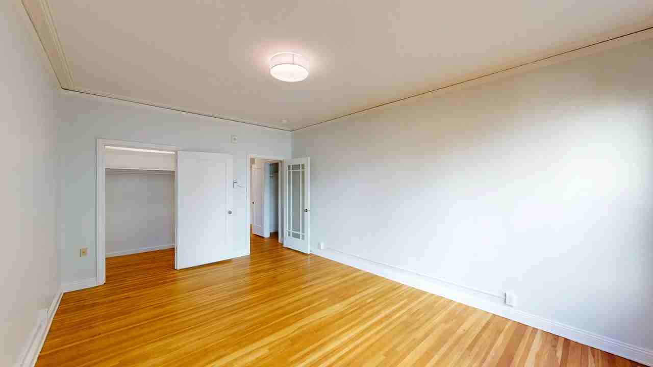 2160 Fell St #203 - Photo 6 of 9
