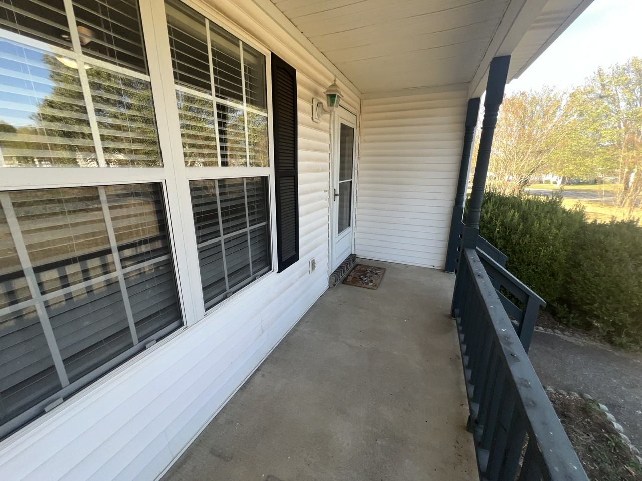 2811 Black Stallion Ct - Photo 2 of 22