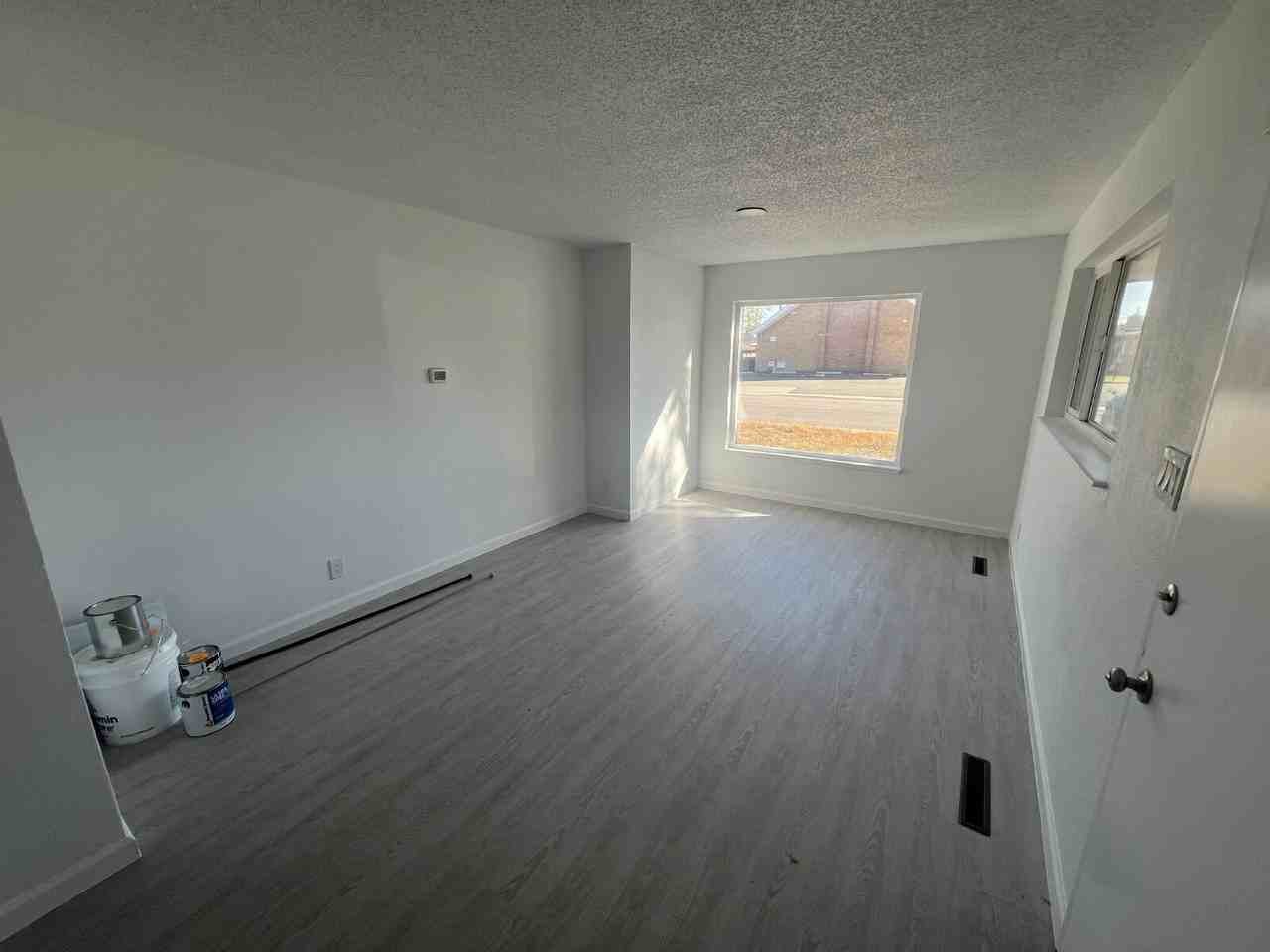 3525 Forest St - Photo 3 of 39