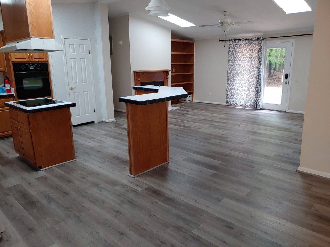 1085 Hatley Rd - Photo 2 of 17