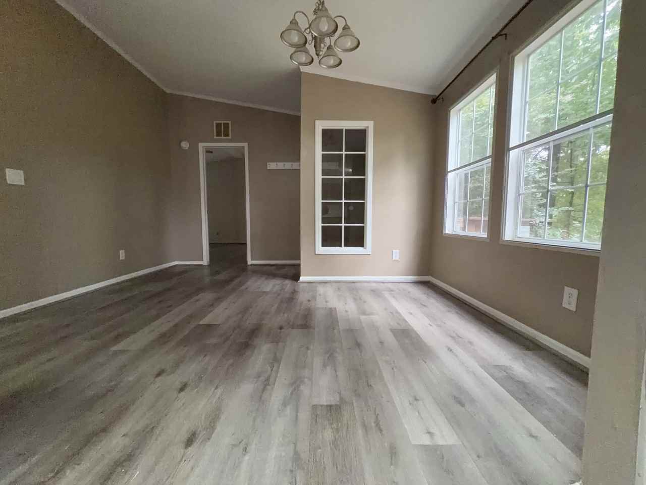 1085 Hatley Rd - Photo 3 of 17