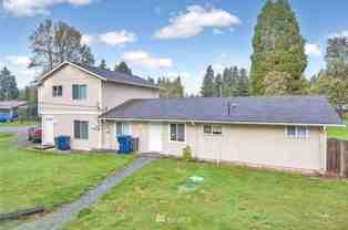 8202 161st Ave Ne #B - Photo 1 of 1