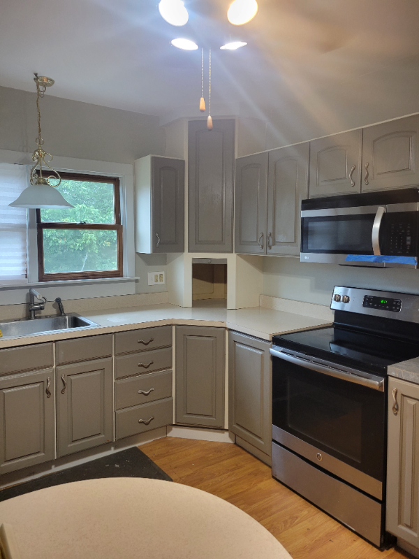 440 Franklin Ave #1 - Photo 5 of 29