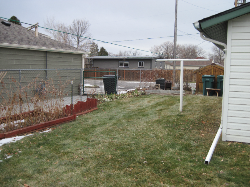 1746 Alderson Ave - Photo 6 of 19