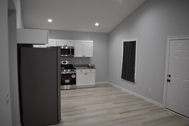 1312 E Lauderdale St - Photo 4 of 12