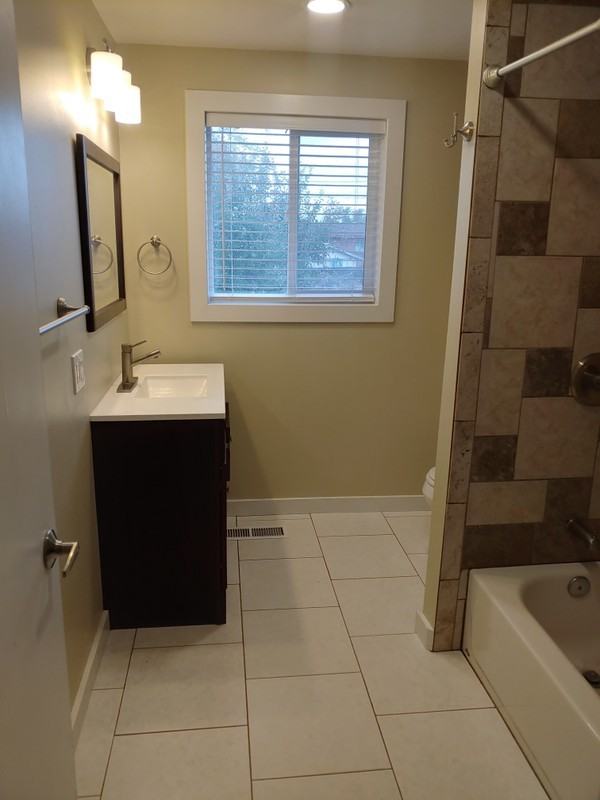 1729 N Alder St - Photo 7 of 11