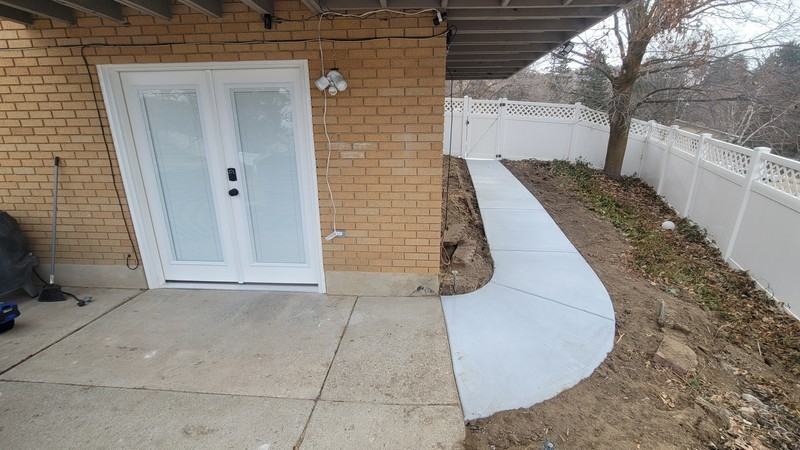 931 Green Oaks Dr #1 - Photo 4 of 20