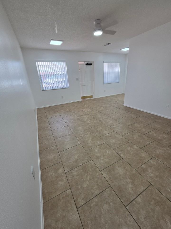3131 16th St N #3 - Photo 2 of 16