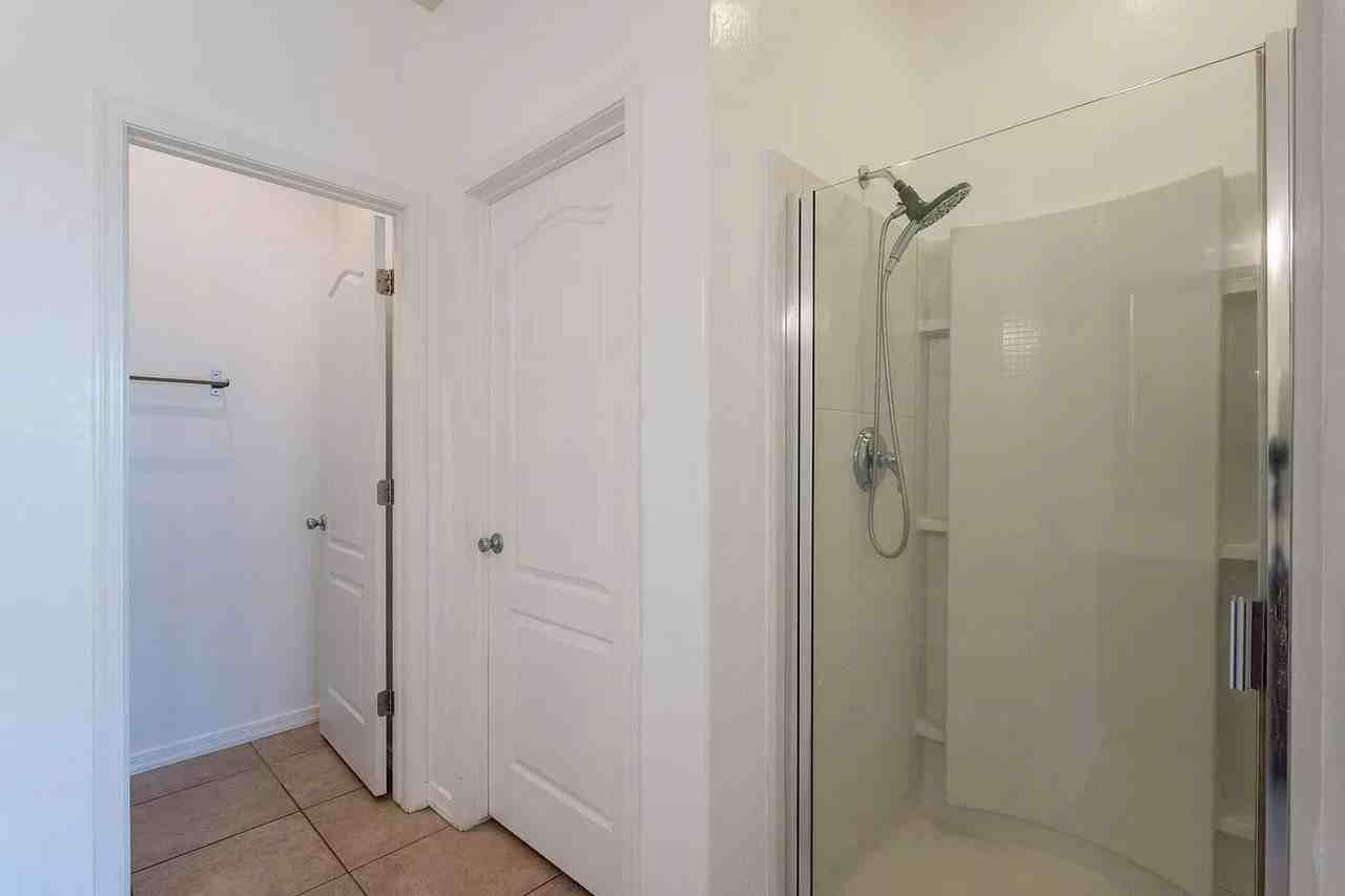 41251 W Barcelona Dr - Photo 7 of 20
