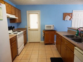 featured image of 1915 Laurel Ave