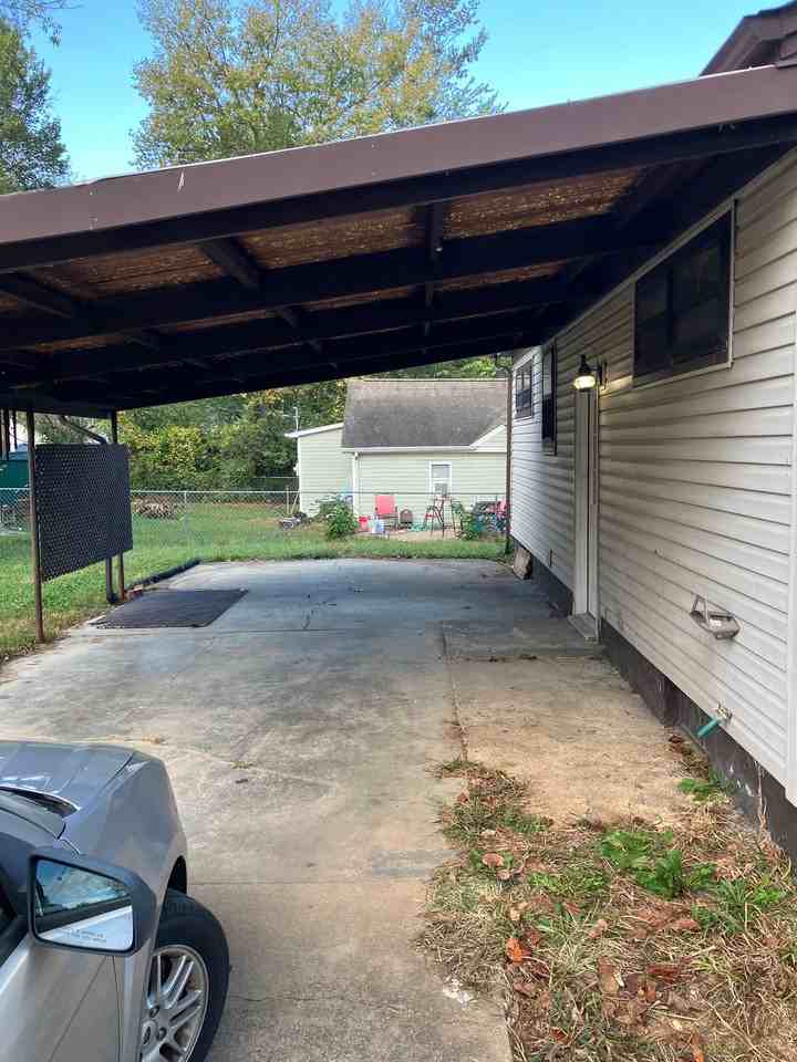 316 Warren St - Photo 2 of 11