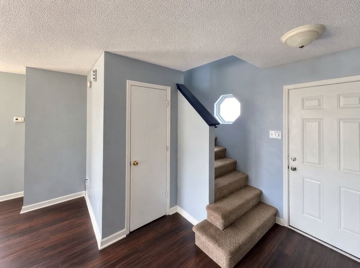 2525 Summerwood Ln - Photo 7 of 10