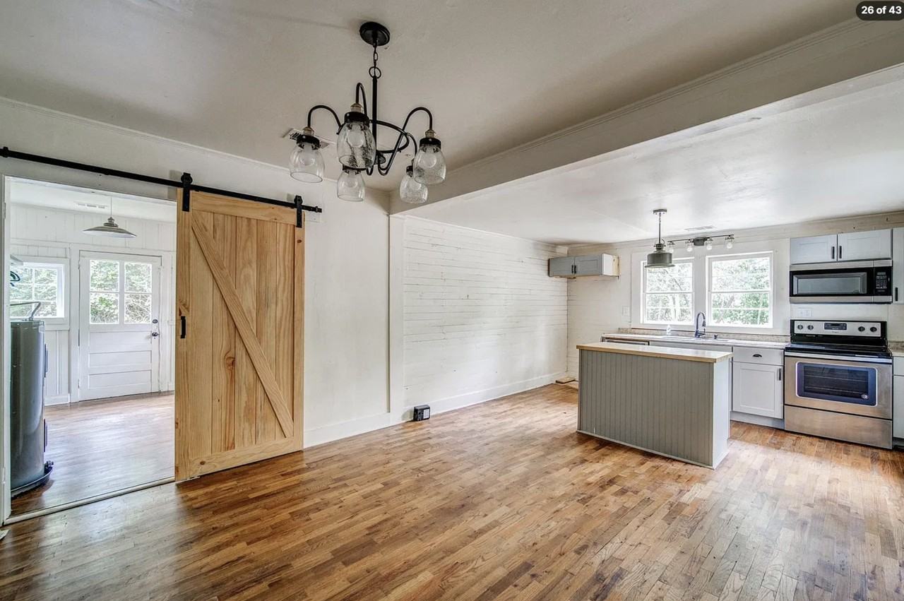 3573 Univeter Rd - Photo 4 of 14