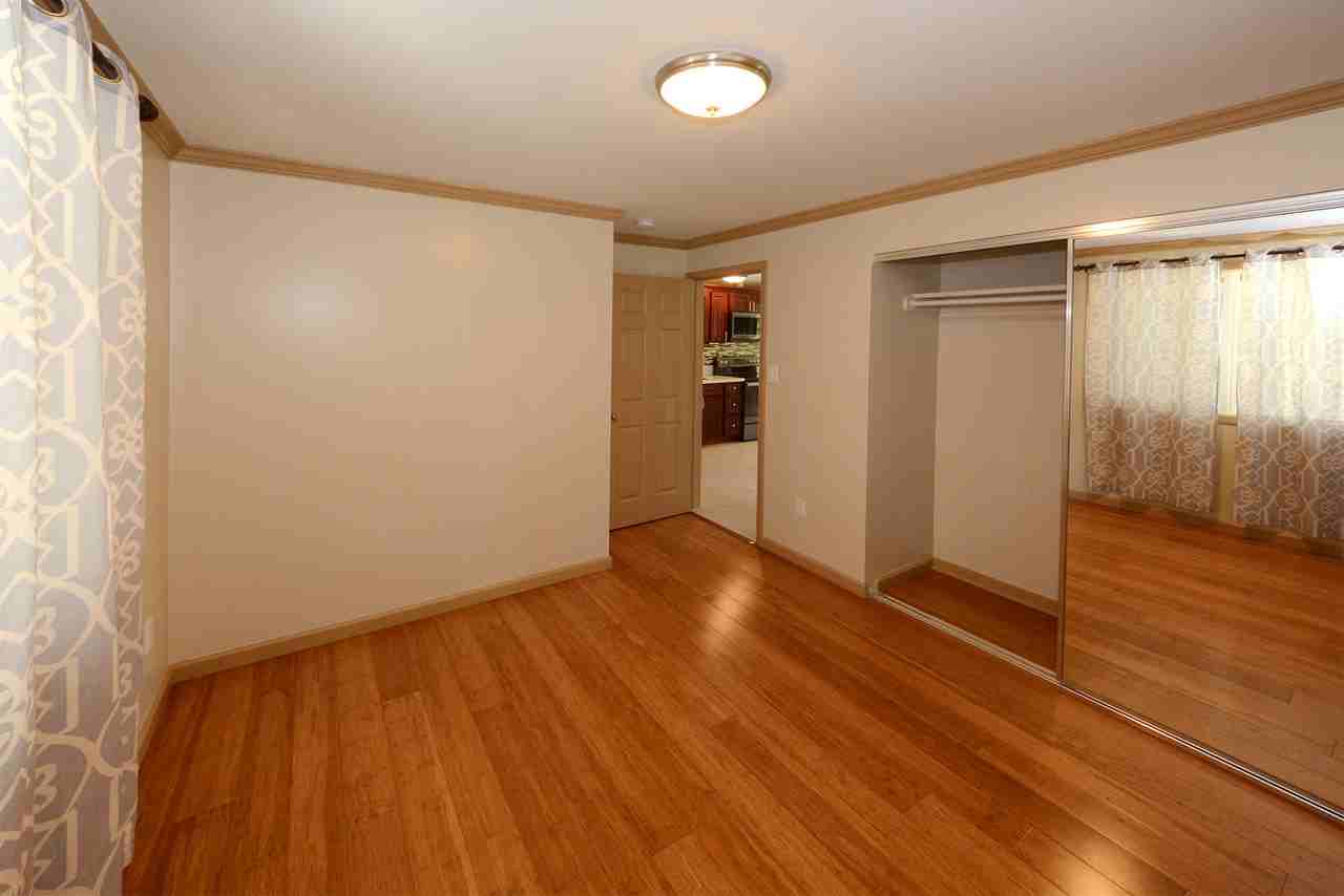 2011 Aupuni St - Photo 5 of 6