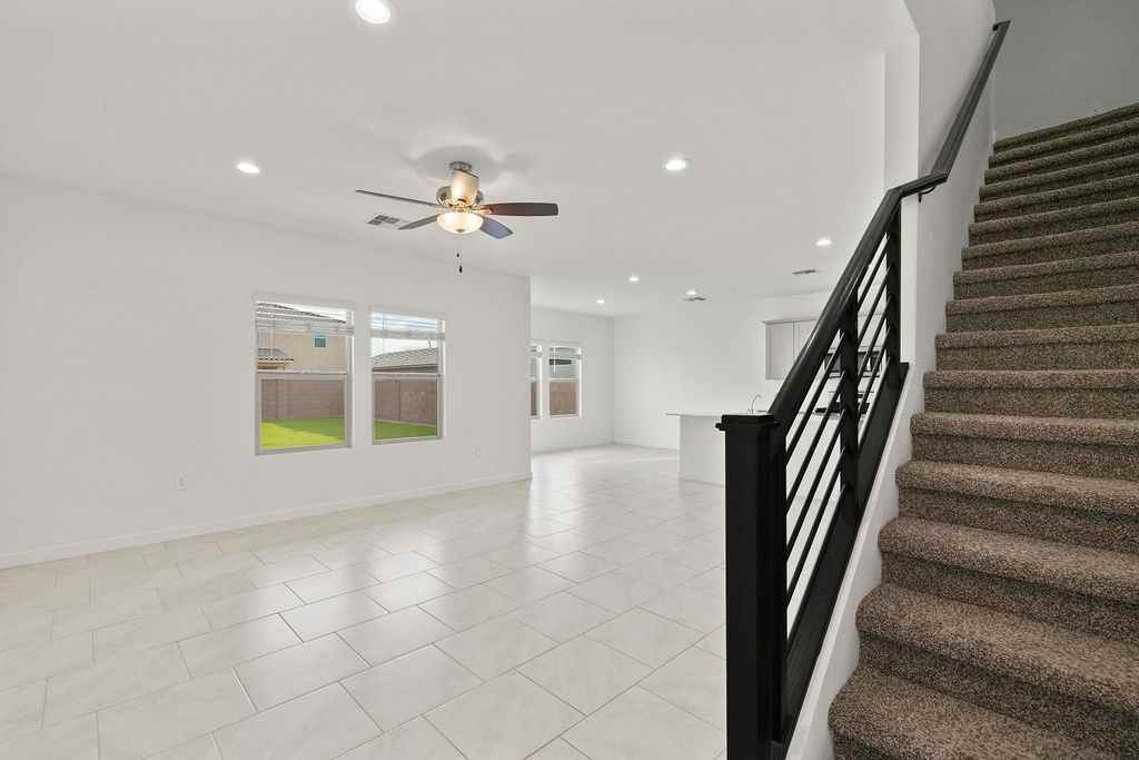 12854 E Joffroy Dr #1 - Photo 6 of 50