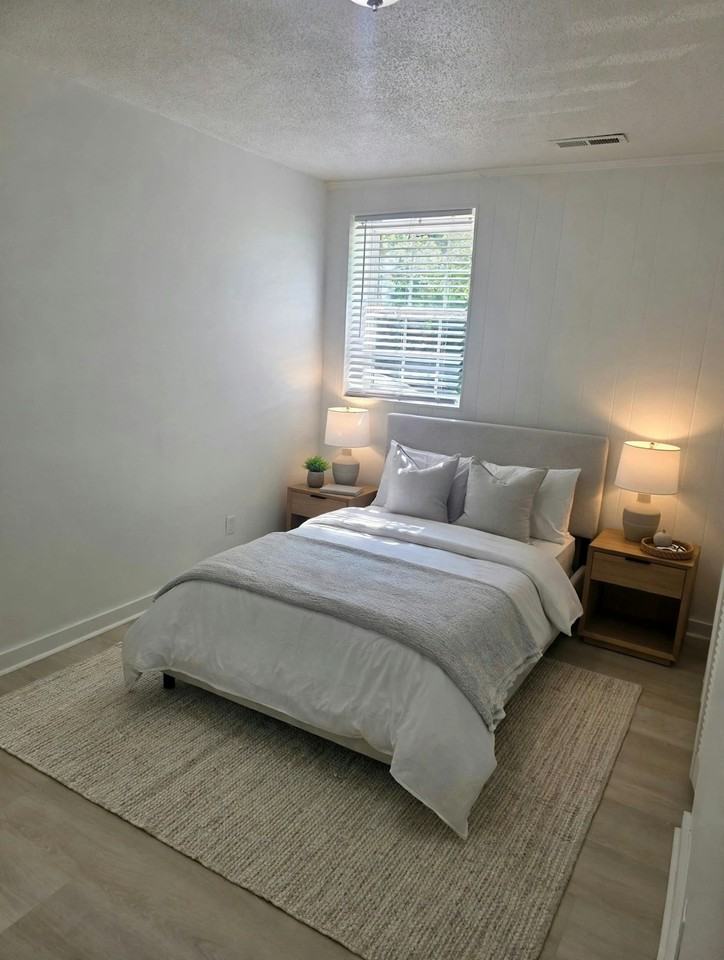 3990 Seven Springs Road - Photo 4 of 10