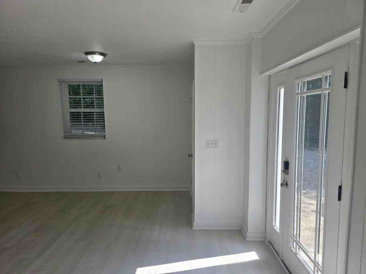 3990 Seven Springs Road - Photo 7 of 10