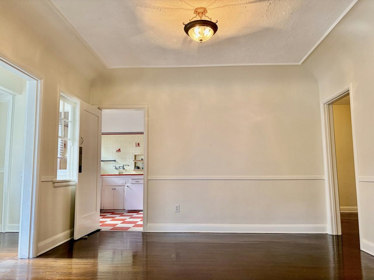 819 South Detroit Street, Unit 2 - Photo 7 of 32