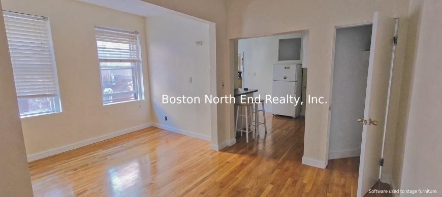 92 N Margin St - Photo 2 of 10