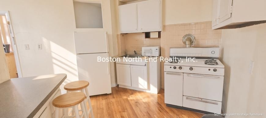 92 N Margin St - Photo 6 of 10