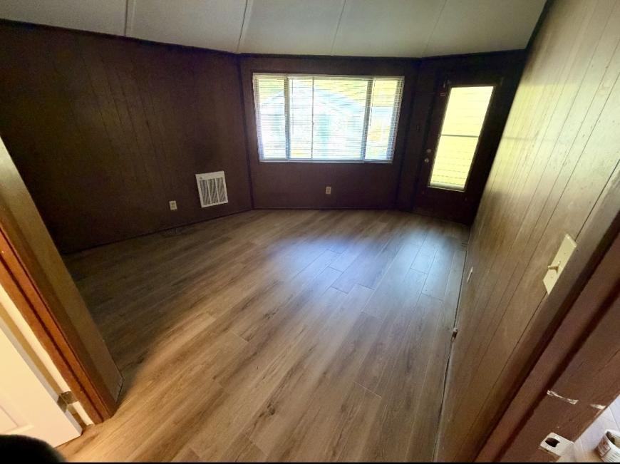 31 Aurora Dr - Photo 4 of 5
