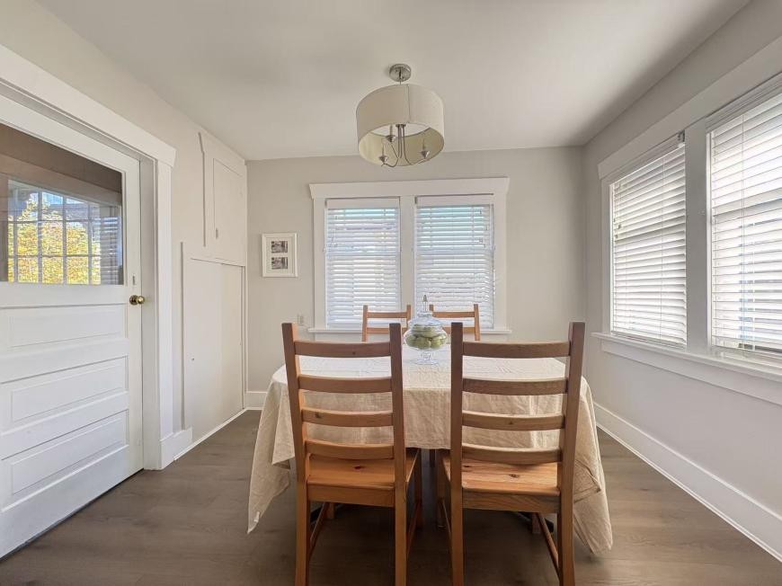 5282 Inman Ave - Photo 4 of 10