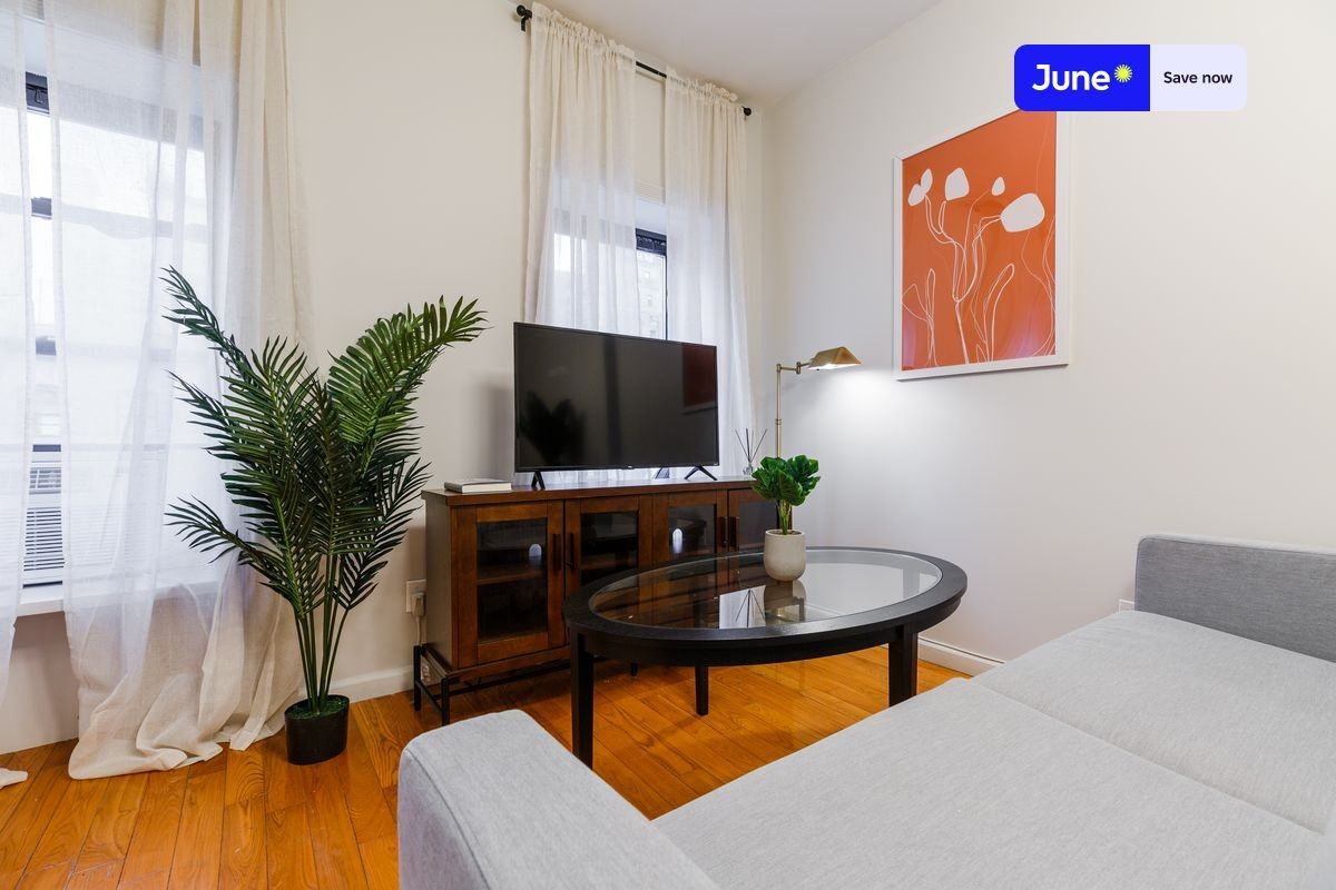 126 Lexington Ave #5F - Photo 2 of 12