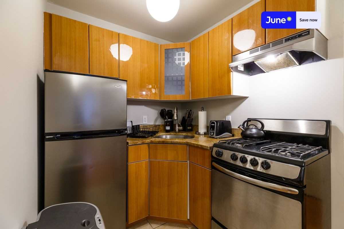 126 Lexington Ave #5F - Photo 6 of 12
