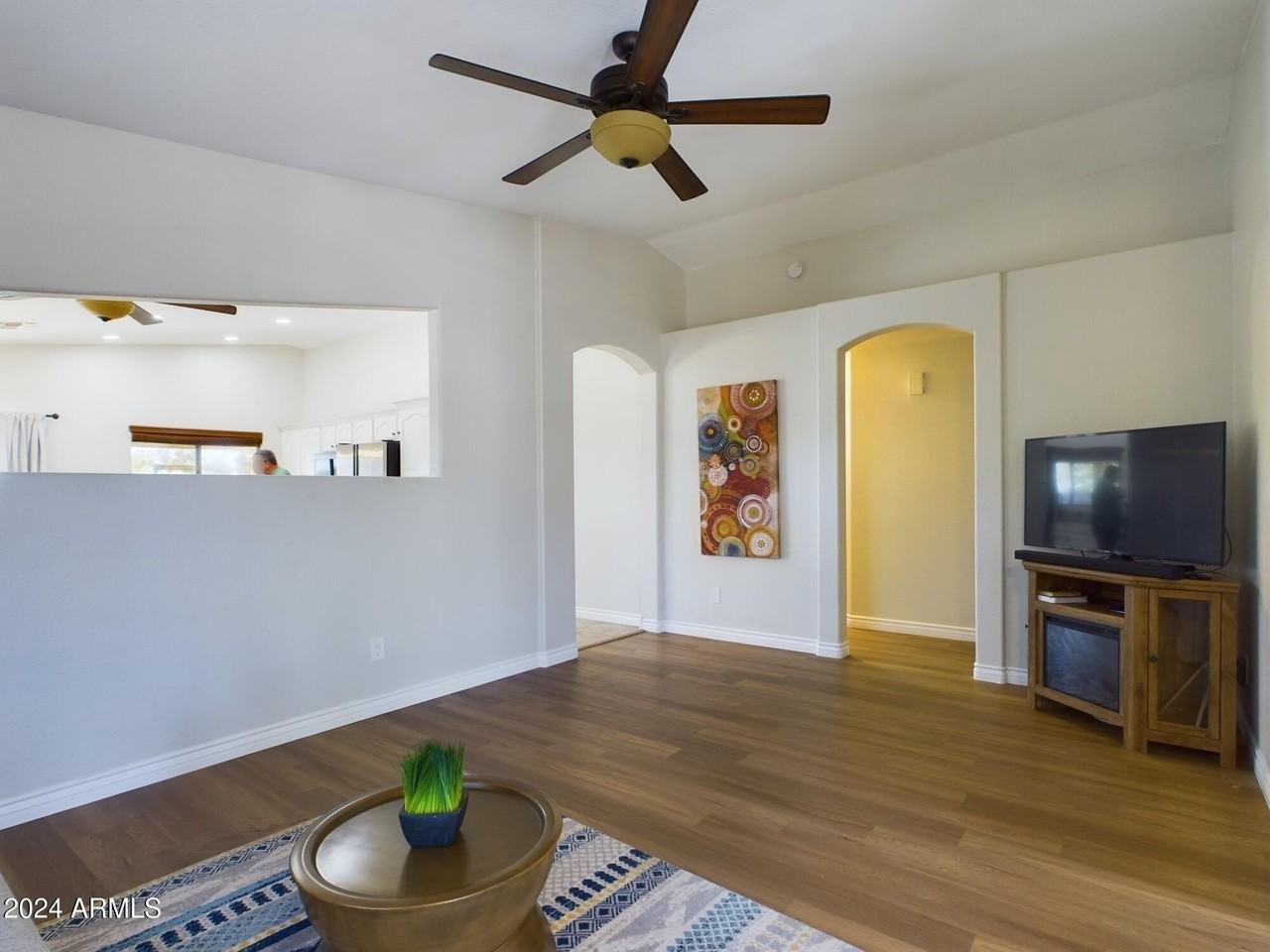 8735 W Royal Palm Rd - Photo 3 of 17