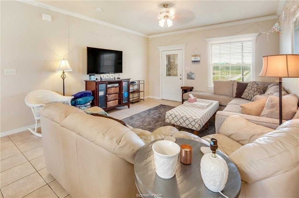 2819 Horseback Dr - Photo 6 of 24
