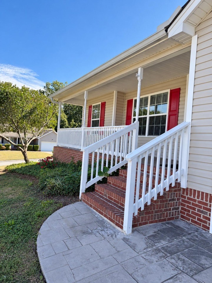 1896 Coffee Tree Ln - Photo 3 of 21