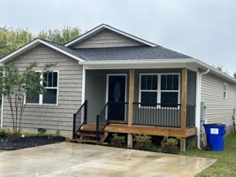 featured image of 2016 Blythe Ave Se