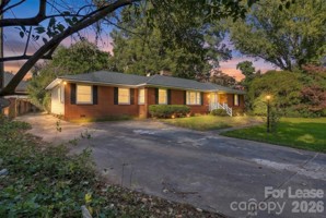 featured image of 618 Shelton St