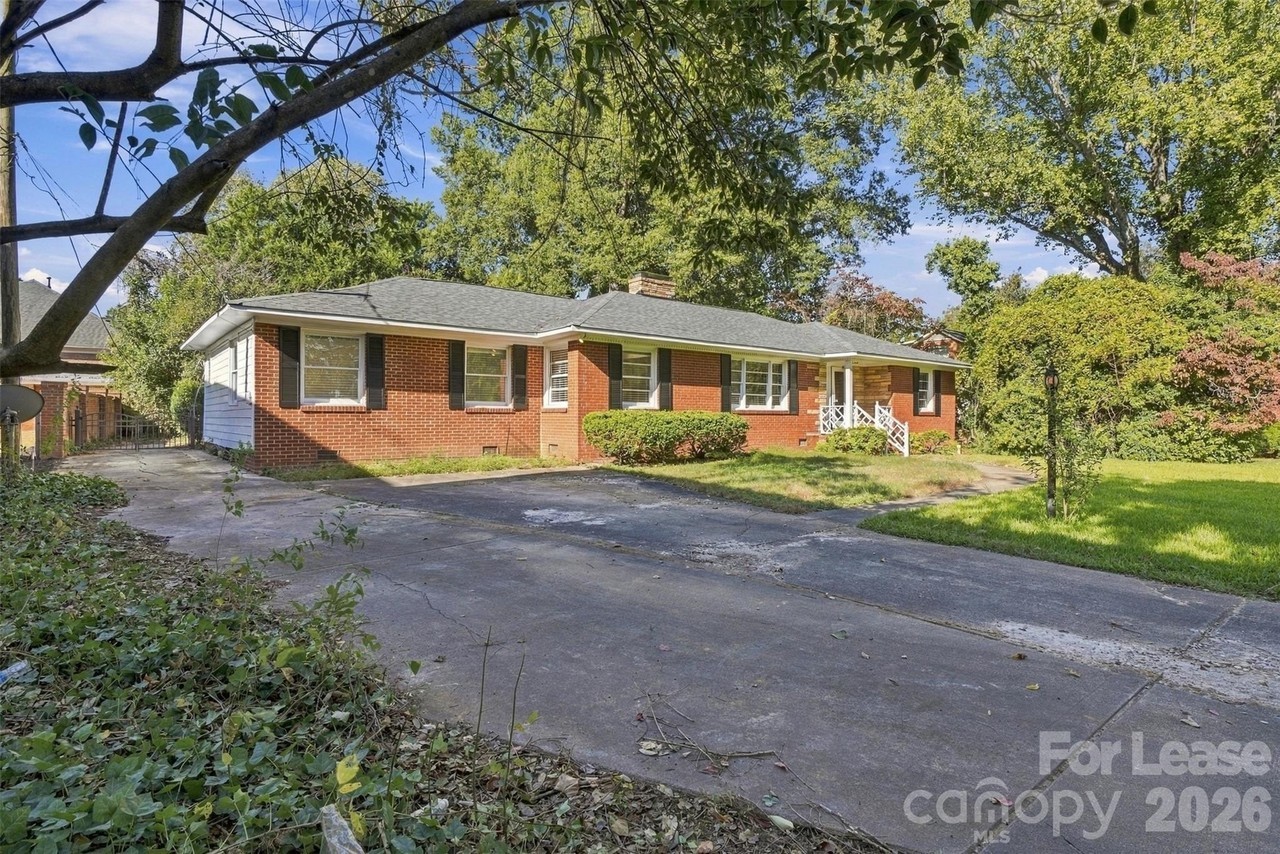 618 Shelton St - Photo 2 of 23