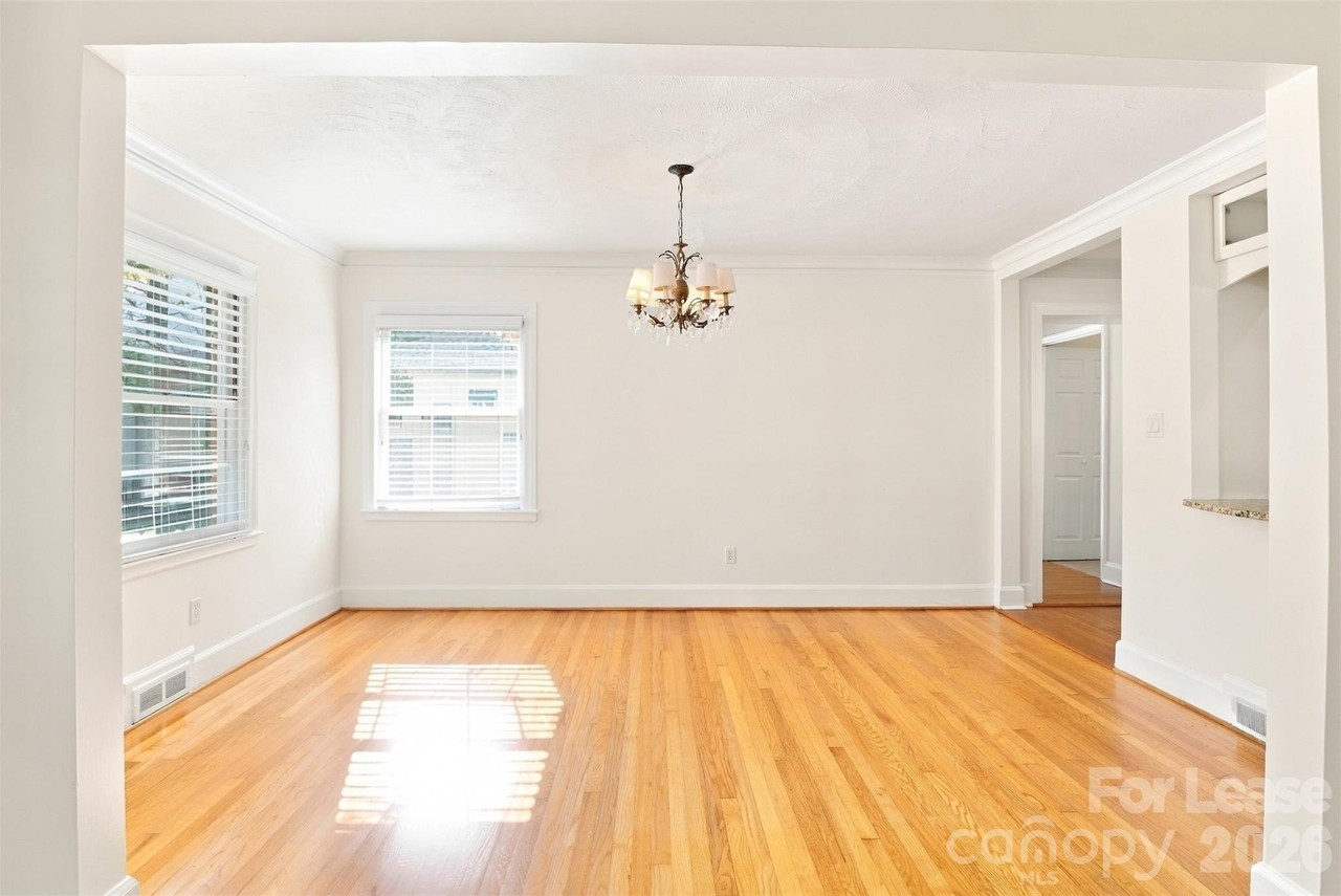 618 Shelton St - Photo 5 of 23