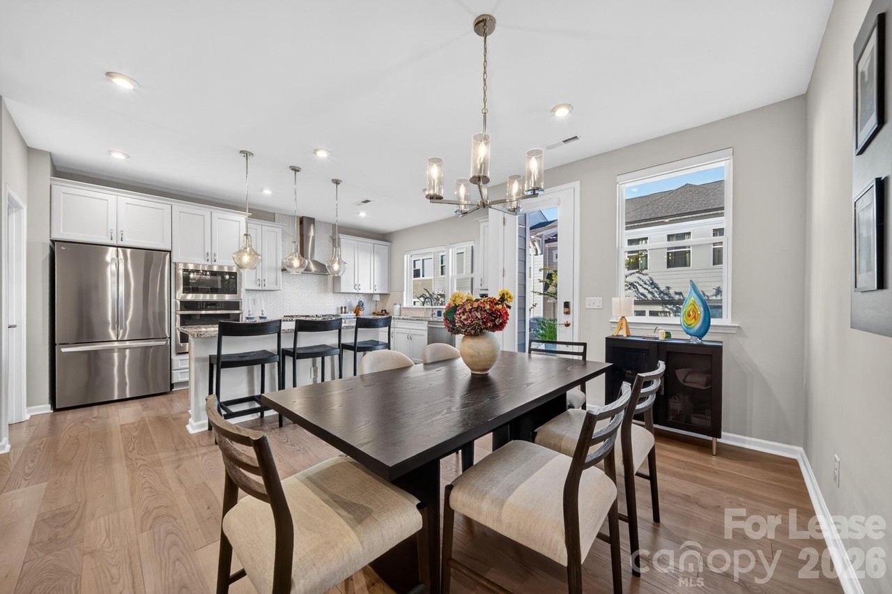 619 Myrick Aly - Photo 5 of 24